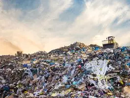 طلای ۵ میلیاردی در میان زباله ها