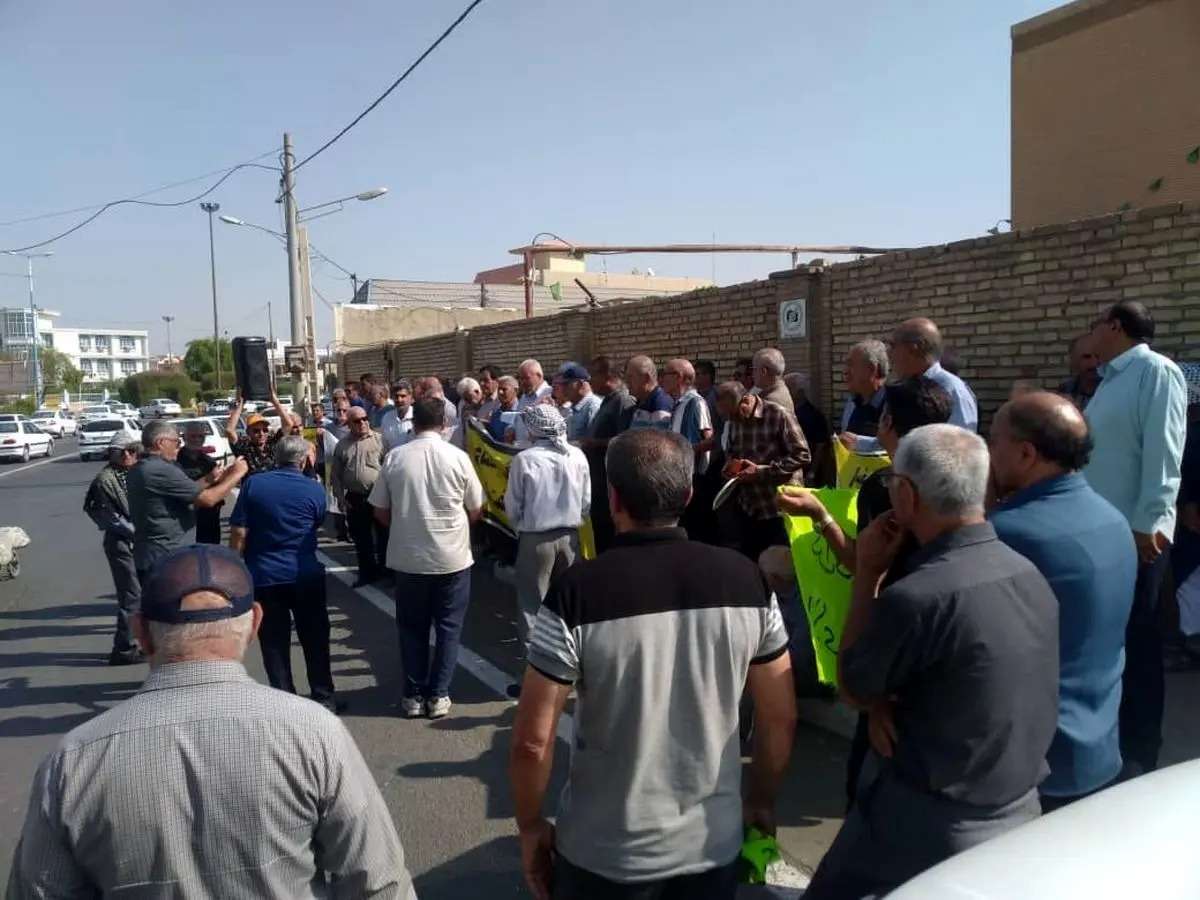 خشم خاموش بازنشستگان به خیابان رسید