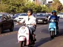 صدور گواهینامه موتورسواری برای زنان منع قانونی ندارد 