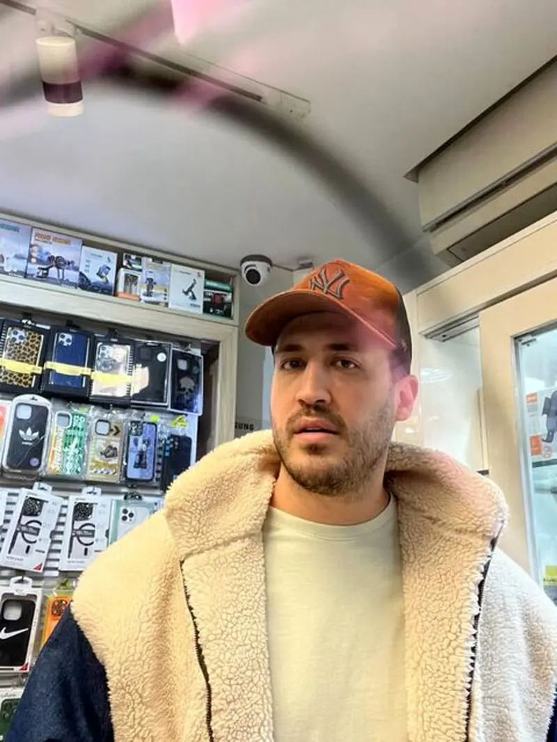 ۱
